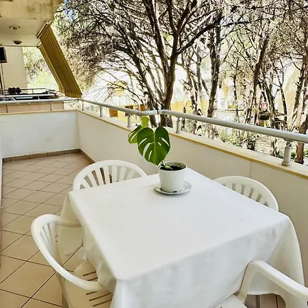 Beachside Haven - 1 Minute Away In Mali Robit, Golem, Durres